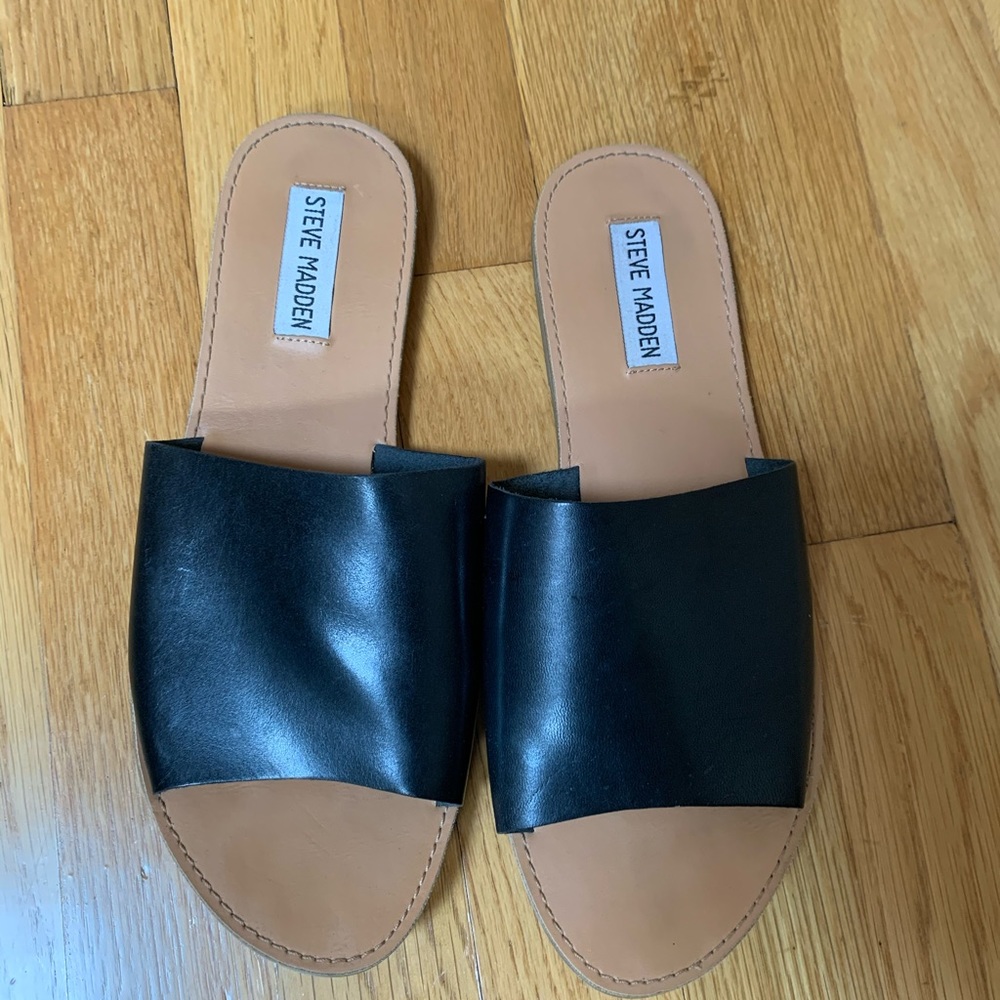 Steve Madden Slides